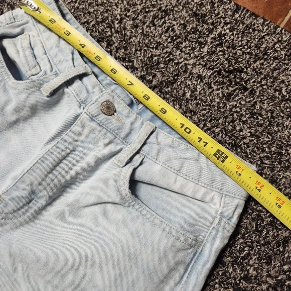 Vervet light wash jeans - Picture 9 of 10